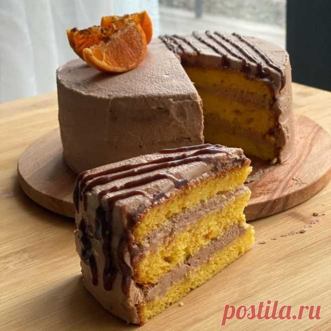 ღМандариновый торт с шоколадным кремом и корицей.