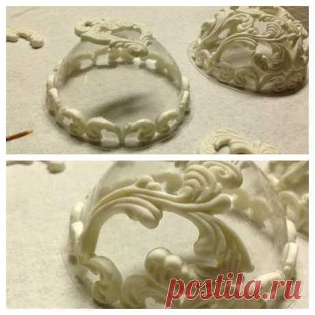 (1) Couture Cakes by Rose