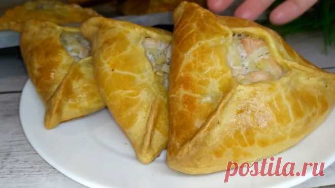 Невероятно вкусные курники с курицей картофелем! Мягкие и нежные!