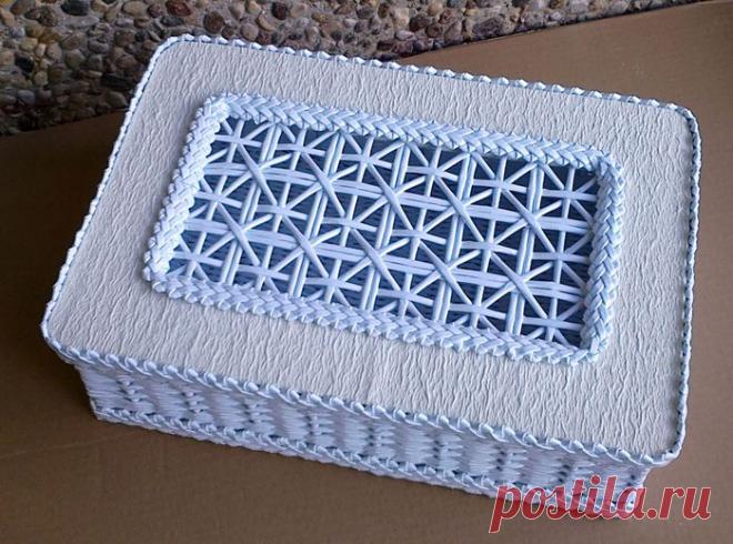 Плетение из газет. Мастер-класс на крышку с цветным узором из трубочек.