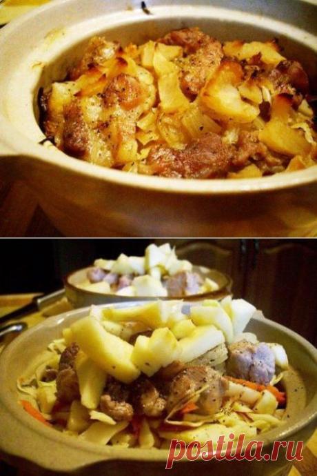 Капуста тушеная с мясом в горшочке.