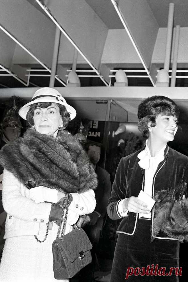 Coco-Chanel-2.55-handbag.jpg (736×1104)