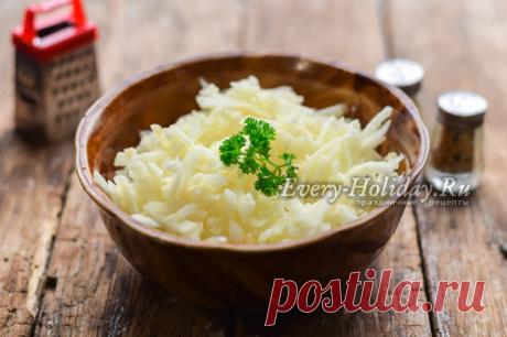 Салат яблоко, сыр, яйцо, лук, майонез