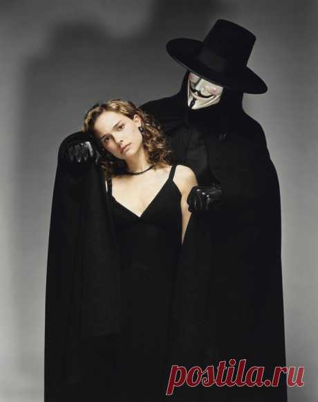 Натали Портман (Natalie Portman) в промо-фотосессии для фильма «V – значит вендетта» (V for Vendetta) (2005)