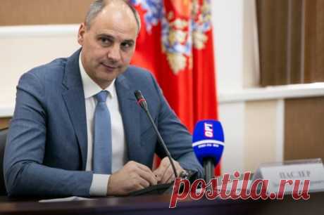 Паслер: в сбитом Ил-76 были летчики из Оренбургской области. Губернатор отметил, что экипаж самолета увел опасность от мирных граждан.