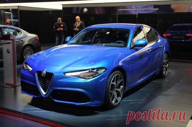 Парижский автосалон 2016. Седан Alfa Romeo Giulia получил версию Veloce