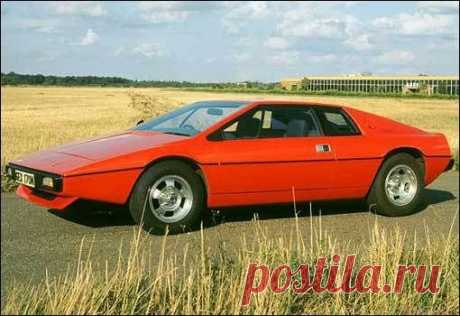 20 самых красивых автомобилей за все время: Lotus Esprit