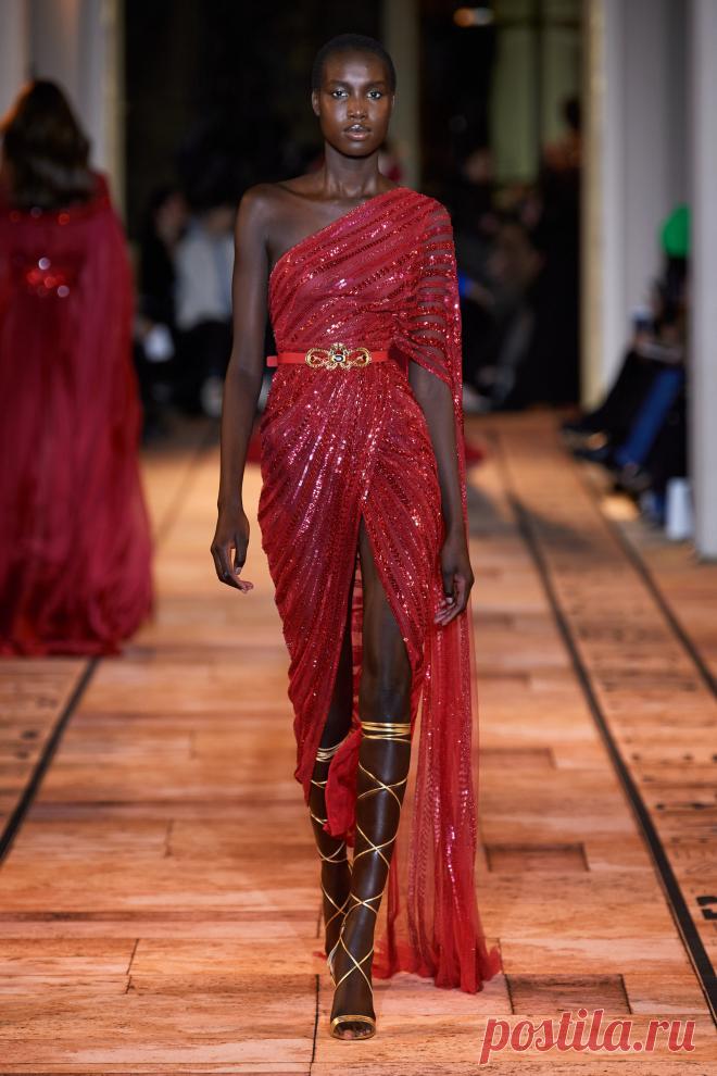 Новая коллекция Zuhair Murad как ода древнеегипетским царицам