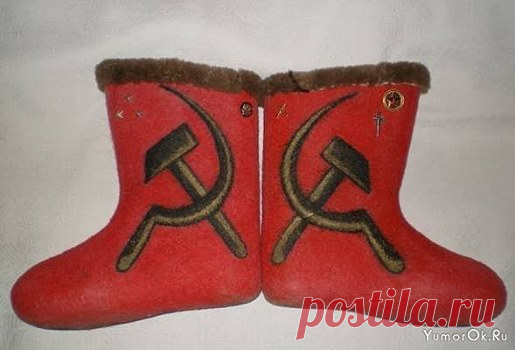 Передача на радио: 
1966 год. Диктор (радостно): - Здравствуйте товарищи, начинаем концерт по заявкам радиослушателей. Пишет нам мальчик Ваня из села Забубенское, Ваня просит передать его любимую песню "Валенки". Пожалуйста, Ваня, слушай свою любимую песню "Валенки"! 
1976 год. Диктор (радостно): - Здравствуйте товарищи, начинаем концерт по заявкам радиослушателей. Пишет нам студент сельскопромышленного проф. тех. училища города Заднезаброшенска Ваня Петров,