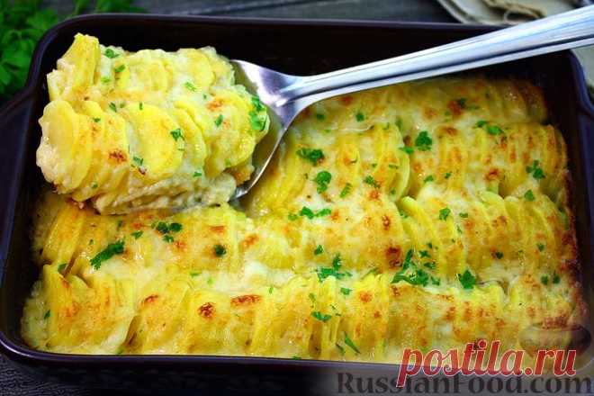 Рецепт: Картофель, запечённый в сливочно-сырном соусе на RussianFood.com