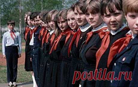 Советская школьная форма / Назад в СССР / Back in USSR