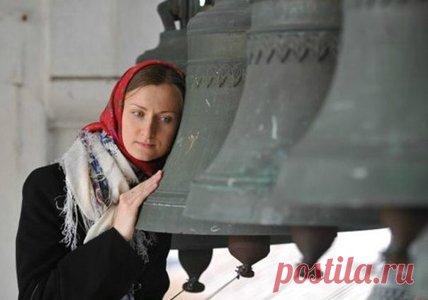 Не печальтесь, не грустите:
Время счастья вновь придет;