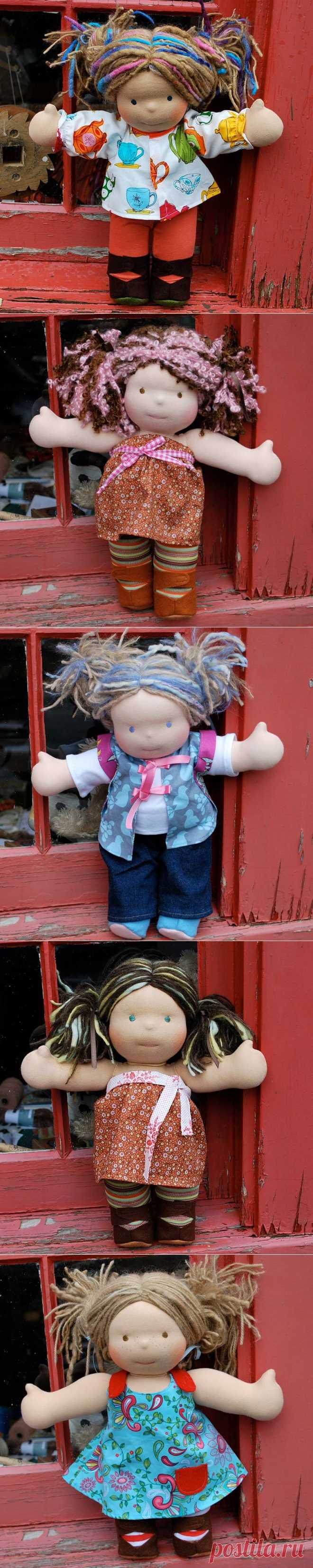 Bamboletta Dolls.