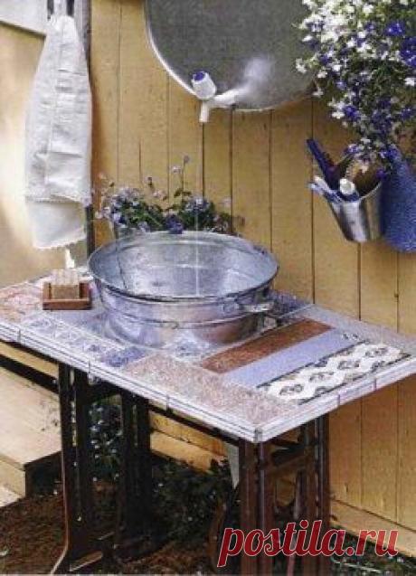 Симпатичный дачный умывальник. Как Вам идея?