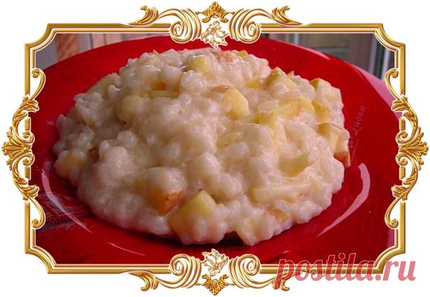 Каша рисовая с яблоками – старорусская кухня (рецепт для детей, и не только)

Первым блюдом на Руси всегда были каши. Так, еще в 1Х веке варили полбу – кашу из пшеницы, зеленую кашу – изо ржи, гречневую – из гречихи. Готовили их в разных видах: рассыпчатые, размазни, жидкие. Немного позже стали делать дробленые крупы, поэтому ассортимент каш стал более разнообразным.
Показать полностью…