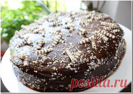 Вкуснейший шоколадно-сливочный торт с ягодной прослойкой