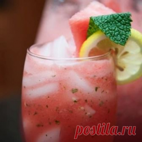 Интересный и вкусный десерт из арбуза Вкусный коктейль в жаркий августовский день