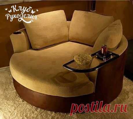 Диванчик для обнимашек, еды и просмотра фильмов👍😉 / Рукоделие