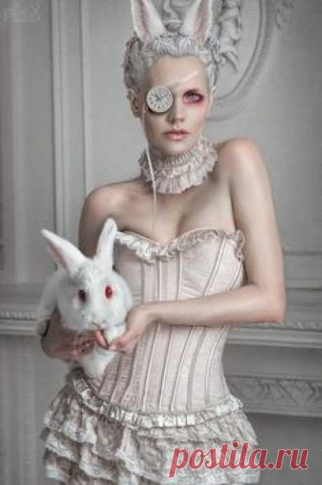 Stanislav Istratov - Fashion Photography - Fantasy - White Rabbit - Alice In Wonderland - Dream - Corset - Couture - Dark