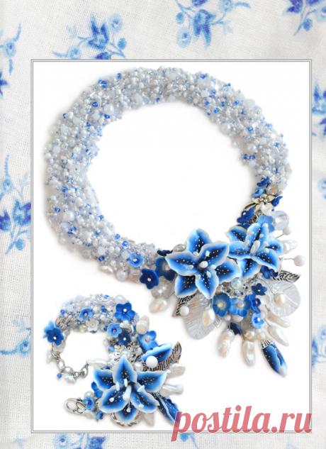 Купить Колье "Fleur de lis" - авторское украшение, нежное колье, колье с цветами, лилии