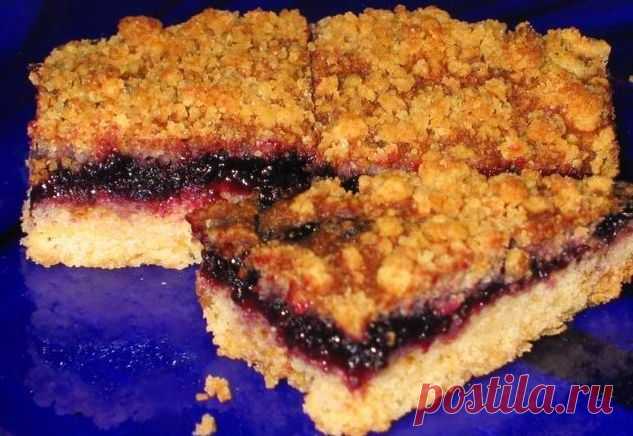 Пирог с джемом Алагир