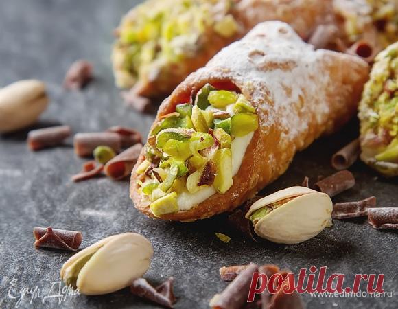 «Оставь пистолет, возьми канноли»: история и рецепт сицилийских трубочек. Кулинарные статьи и лайфхаки