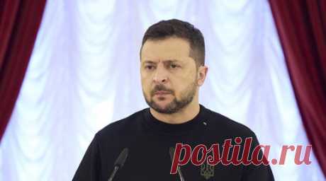 Военный эксперт Леонков: Зеленский сейчас частично повторяет путь Гитлера. Владимир Зеленский частично повторяет путь Адольфа Гитлера, уповая на «чудо-оружие» и продолжая обещать иллюзорную победу, считает военный эксперт Алексей Леонков. Читать далее