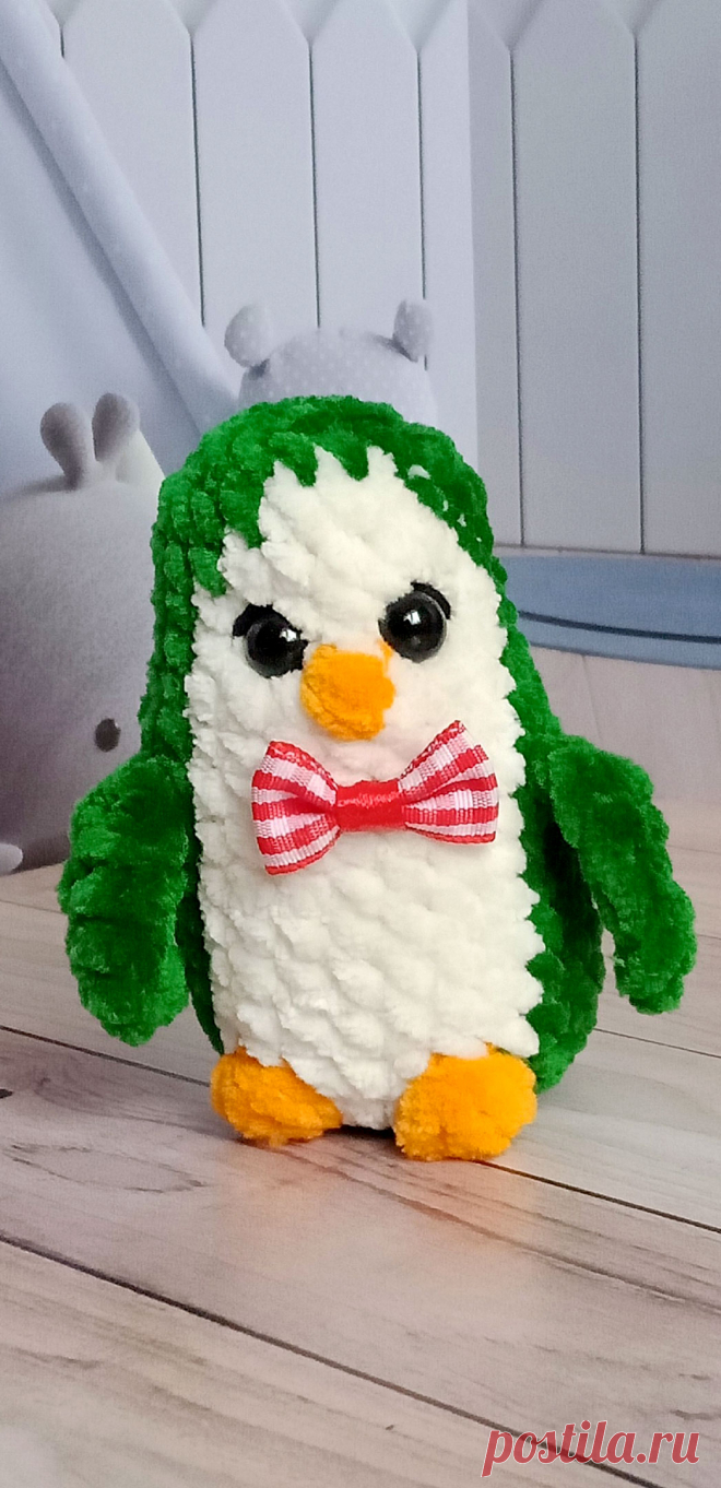 PDF Пингвинята крючком. FREE crochet pattern; Аmigurumi toy patterns. Амигуруми схемы и описания на русском. Вязаные игрушки и поделки своими руками #amimore - плюшевый пингвин, маленькие пингвинята из плюшевой пряжи, пингвинчик, пингвинёнок.