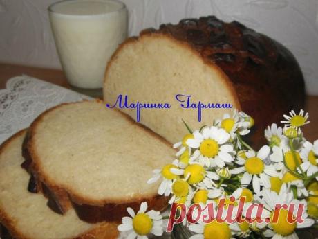 ХЛЕБУШЕК НА РАССОЛЕ
автор Марина Гармаш

Моя хлебная коллекция насчитывает более 40 рецептов хлеба. Выпечкой хлеба занимаюсь очень и очень давно. Чтобы разнообразить, казалось бы просто белый хлеб, достаточно добавить в нее какую то изюминку. И уже ни кого не удивишь рецептами, где в хлеб добавляется солод, сироп шиповника, кофе и.т.д. Но этот рецепт меня заинтересовал сразу, очень интересно, а какой будет вкус у хлеба? И я скажу не разу не пожалела, что испекла, вкус шика...