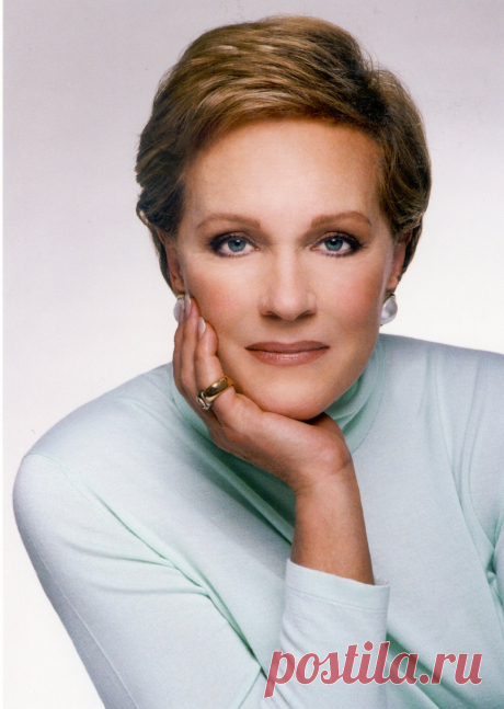 Джули Эндрюс, 1 октября, 1935