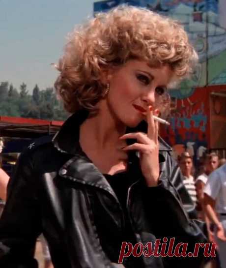 Оливия Ньютон-Джон (Olivia Newton-John)
- 26 сентября, 1948