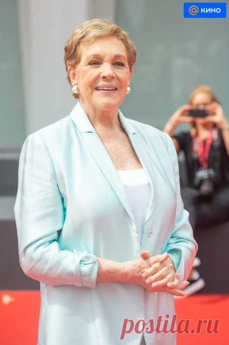 Джули Эндрюс