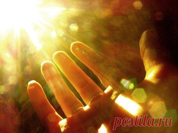 Будь способен практиковать эти пять вещей в любых условиях: уравновешенность, щедрость души, искренность, убежденность и добро, и тогда ты узнаешь, что такое хорошая жизнь.
Конфуций
Сегодня в 16:00 и 20:00 мск онлайн медитация с Дикшей Единства у Игоря Иванилова на Материальный успех через проработку отношений с мамой, присоединяйтесь к нам: 
http://meditatiom.harmonylife.biz/anons/