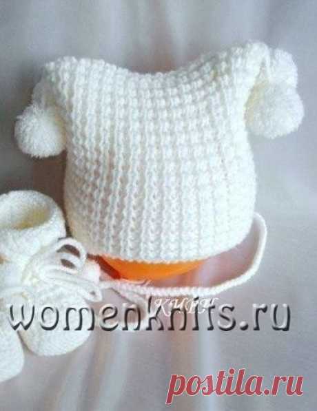 Детская шапочка «Снежок» спицами
Описание: https://womanknits.ru/vyazanie-dlya-detej/shapochki-sharfiki/detskaya-shapochka-snezhok-spicami