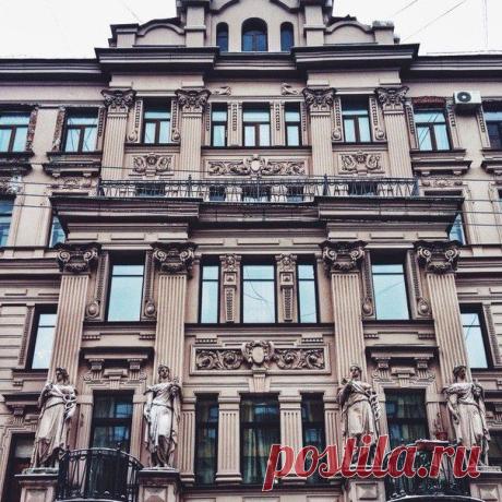 Архитектура Санкт-Петербурга. / Удивительное искусство