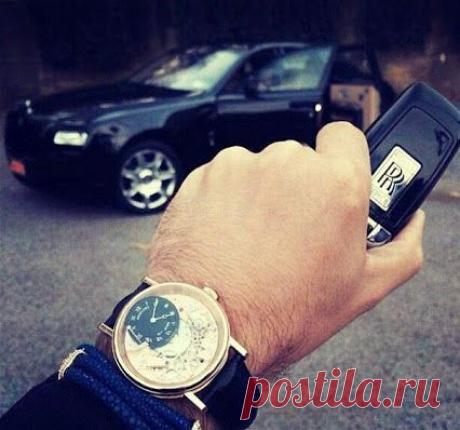 Лучший способ поверить в себя — добиться успеха тяжелым трудом после падения. Такое не забывается. И это работает почти всегда.﻿