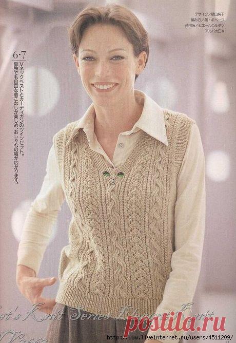 Жилет спицами.