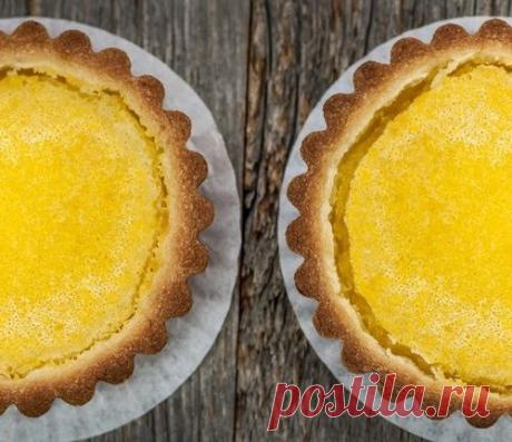 Легкий рецепт вкуснейшего бананового пирога за полчаса