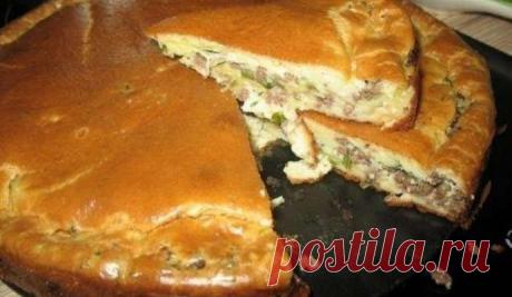 Вкусный пирог с капустой и мясом