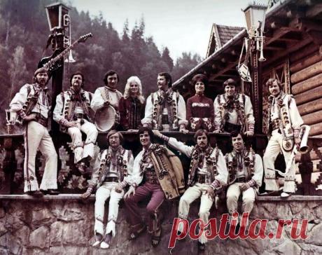 Вспомним, как жилось советской Украине?