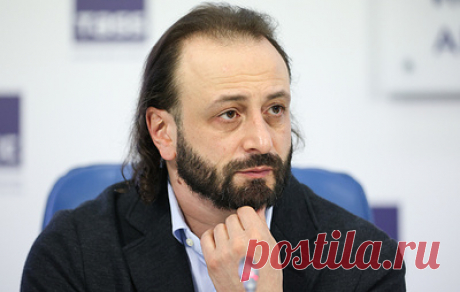 Авербух считает, что никто из фигуристок не показал идеального катания на этапе Гран-при. В воскресенье победительница и призеры этапа Гран-при России не смогли без грубых ошибок исполнить произвольные программы