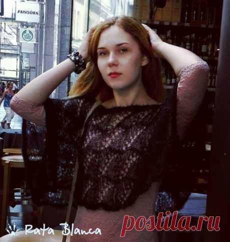 Wool bolero Black Royalty by RataBlancaTreasures on Etsy
