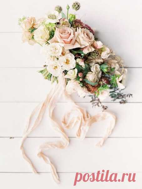 ❤Невесты, а вы знаете про "Органайзер Weddywood"? 👉weddywood.ru/organiser Мы делали его с огромной заботой о невестах, так как каждый день получаем ваши письма с вопросами и волнениями. И теперь у невест есть идеальный помощник в подготовке! 👰Пошаговый план подготовки к свадьбе 🌟Списки вопросов всем подрядчикам 🌷Тайминги дня свадьбы, банкета, церемонии 🍭 Чек листы 👉Посмотреть все подробности и купить по ссылке: weddywood.ru/organiser