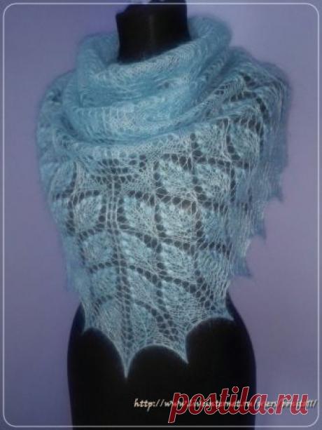 Шаль от Любови Шальной "Пастушка" La Bergere Очень мне понравилась эта "пастушка"! И, хотя, я еще только учусь вязать шали, думаю, что и с этой справлюсь! Надеюсь, что моя находка ко многим вязальщицам запросится в "копилки" Источник: https://ok.ru/masterklassy.