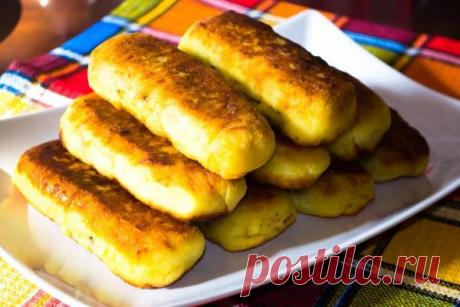 Картофельные рулеты с мясным фаршем 

Самым распространенным сортом картофеля в России является «Синеглазка». Настоящее название сорта – «Ганнибал», он получил его в честь прадеда А.С. Пушкина со стороны матери, который был первым селекционером нового продукта питания в России. 

Ингредиенты: 
Показать полностью…