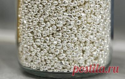 Стоимость серебра обновила исторический максимум. Она превысила $62 за тройскую унцию