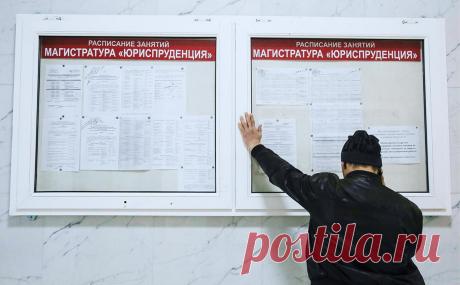 Поступающим в магистратуру после военной кафедры предоставят отсрочку. Если студент идет обучаться по программе специалитета, то теряет право на отсрочку