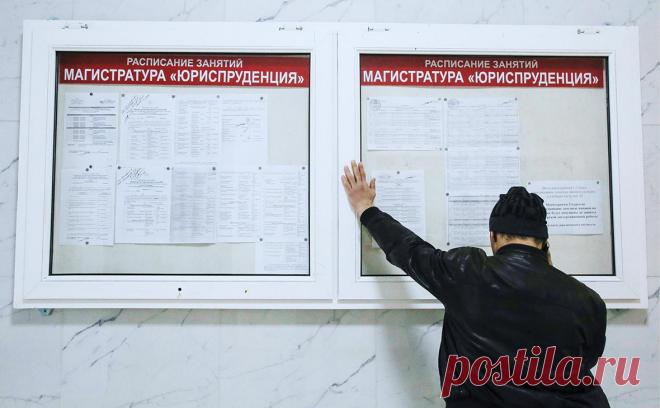 Поступающим в магистратуру после военной кафедры предоставят отсрочку. Если студент идет обучаться по программе специалитета, то теряет право на отсрочку