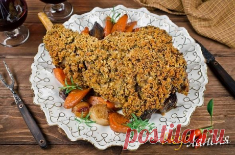 Баранья нога, запеченная под пряной корочкой