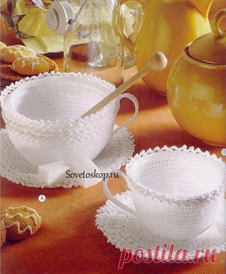Вязаный сувенир &quot;чашечка с блюдцем&quot;